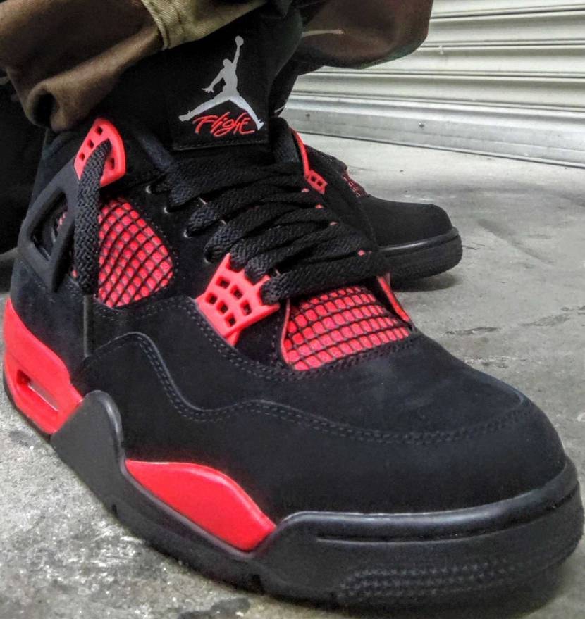 What’s up bro?🙋🏾‍♂️

今日は娘から依頼で…
「学校行っ