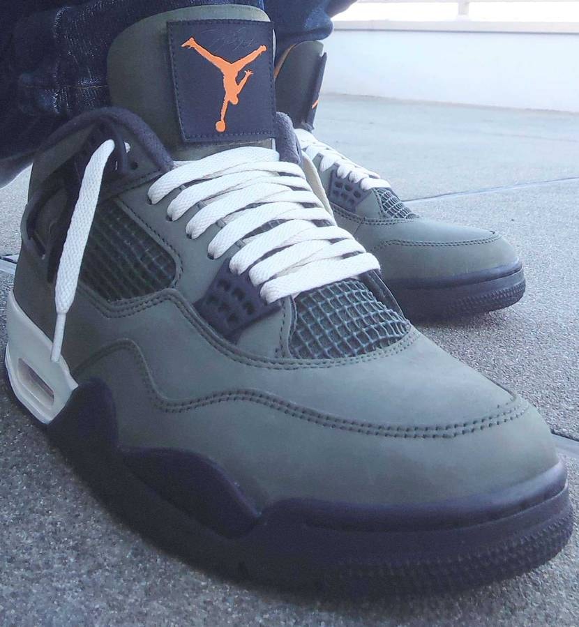 アンディフィーテッド × ナイキ エアジョーダン4 レトロ 