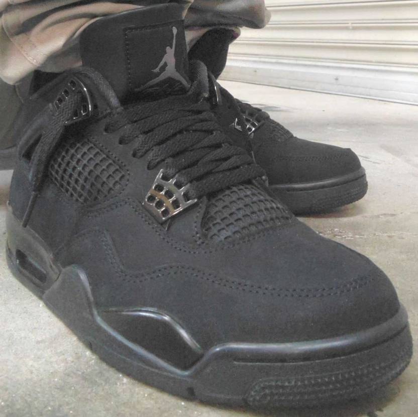 What’s up bro?🙋🏾‍♂️

🐈‍⬛デフォ紐1号機。
by ピ