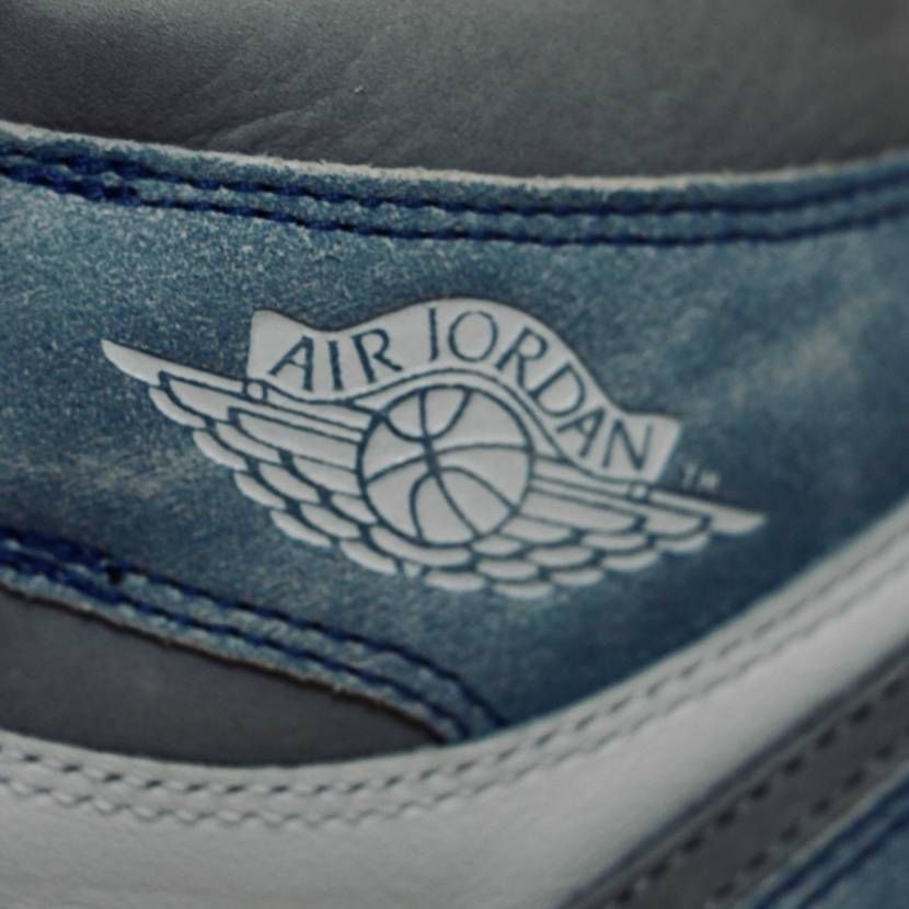 NIKE AIR JORDAN 1 HIGH OG "HYP