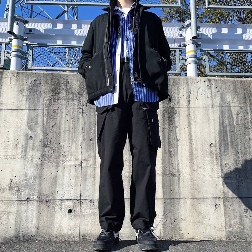ストライプシャツとジップタイの色を合わせて統一感出してます!