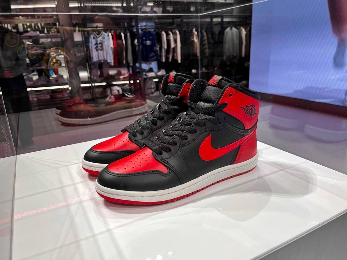 原宿のTOKYO23に展示されていました！
他に見られた方