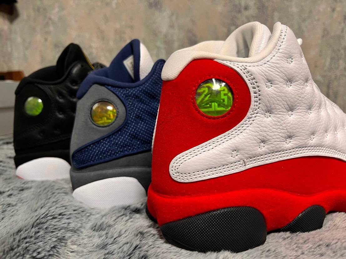 こんにちは！
先日に当選したAJ13が到着しました！
ま