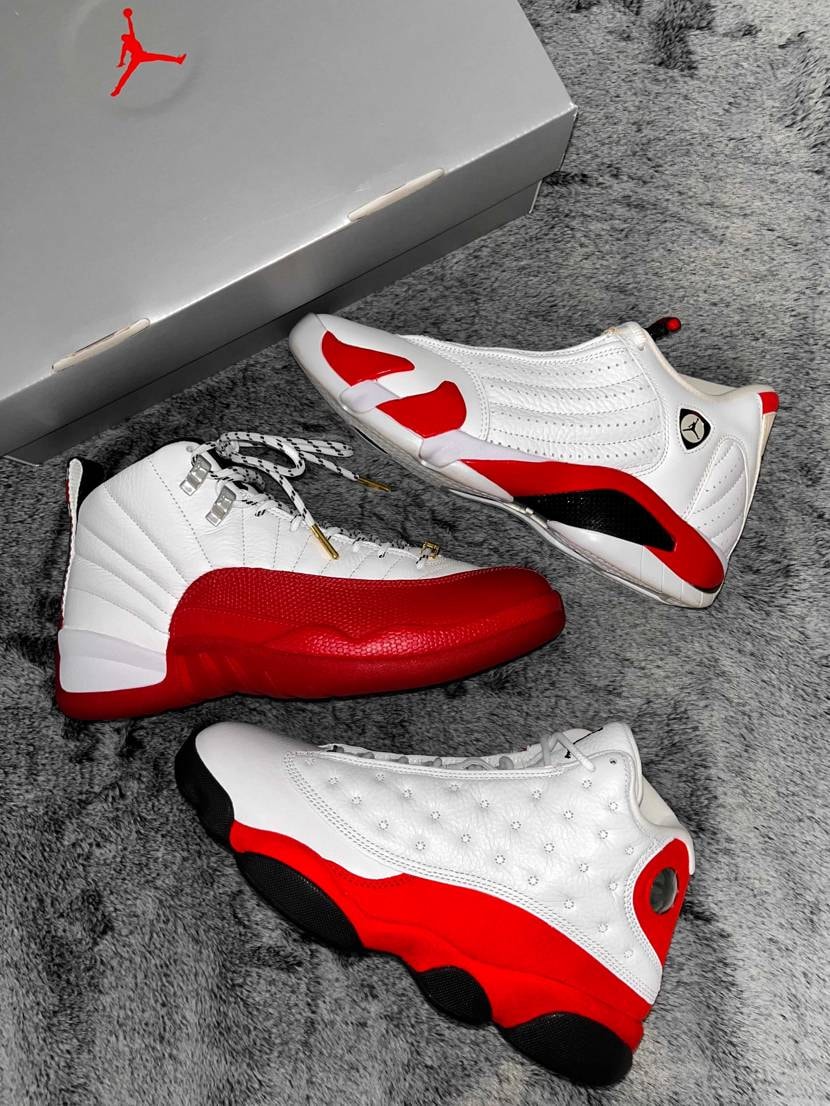 こんにちは！
先日に当選したAJ13が到着しました！
ま