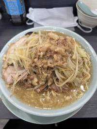 ニンニクヤサイアブラマシマシ