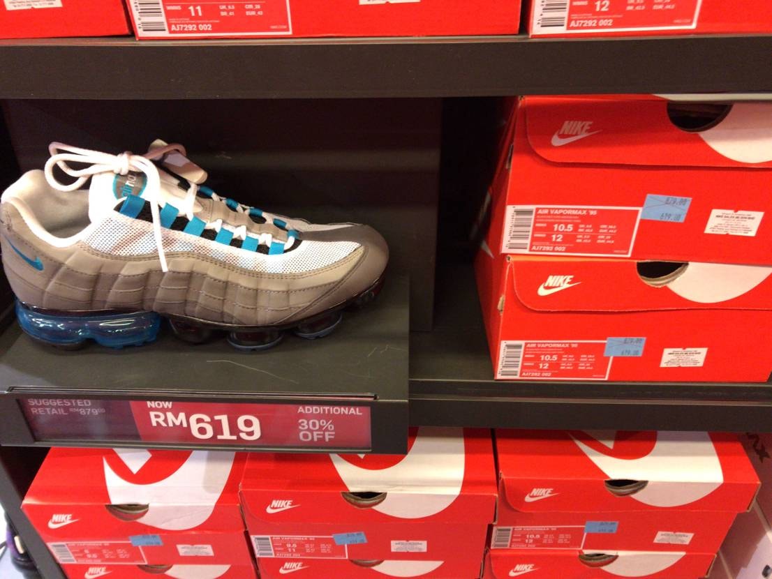 クアラルンプールのナイキアウトレット行って来ました！まだ写真