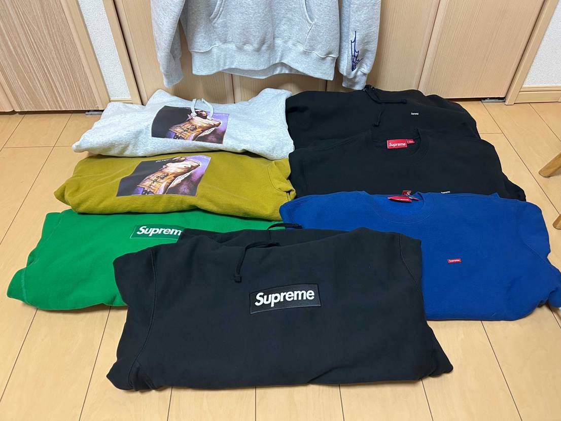 24FWsupreme パーカートレーナー軍団
1番お気に入りは刺繍パーカー