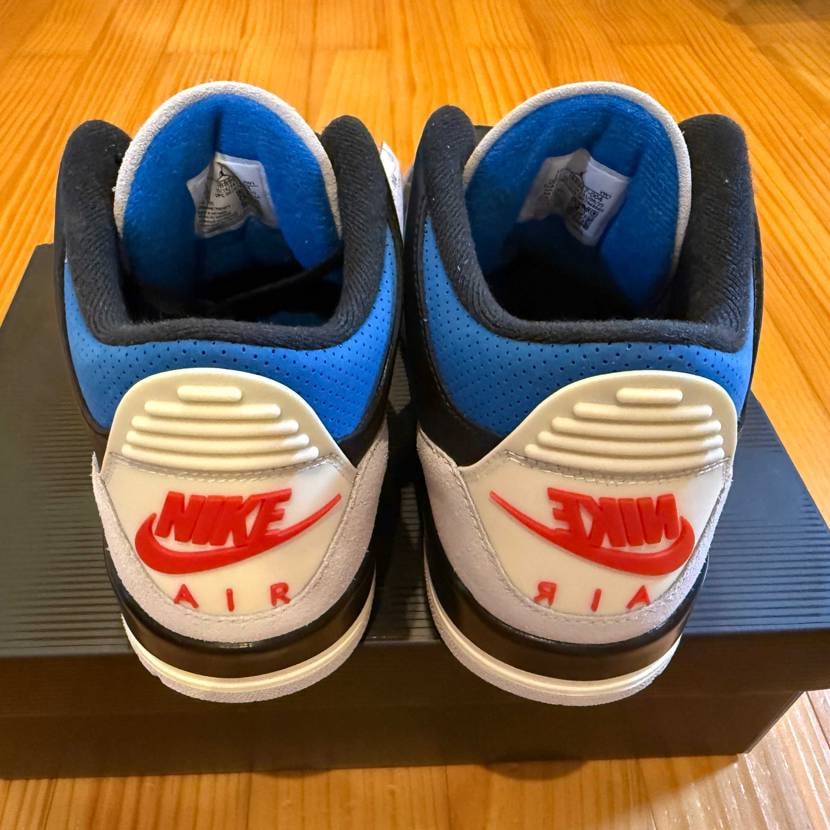 発売から気になっていたAJ3のレアエア!!
秋セールの30