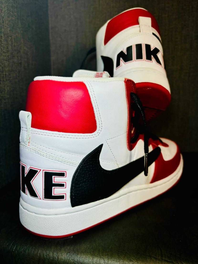 シカゴペイント&Reverse swooshカスタム
