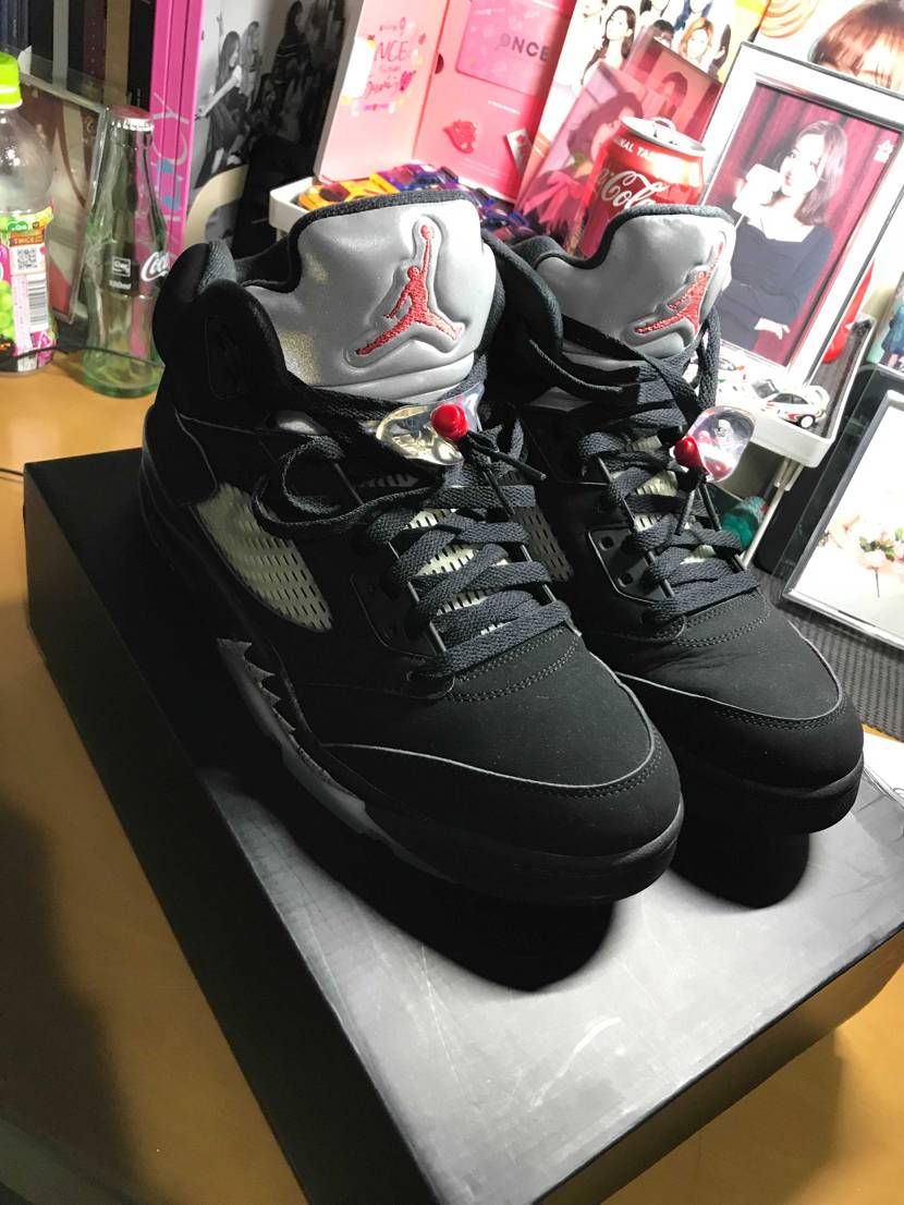 SKITで中古でゲット！初のAJ5、足首辺りが分厚くなっててホールド感がいい感じ