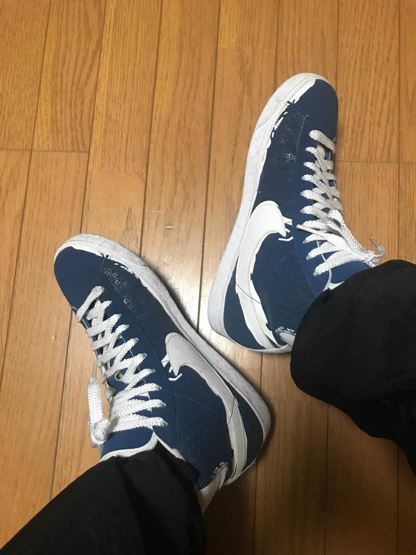 今日スニはブルックリンコラボのブレーザーです。正月に叔父に会った時に貰いました。