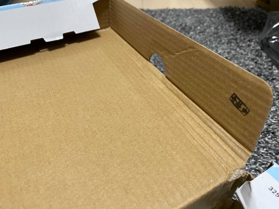 メ○カ○で15800で出品してたショーンクライバーを買ってみ