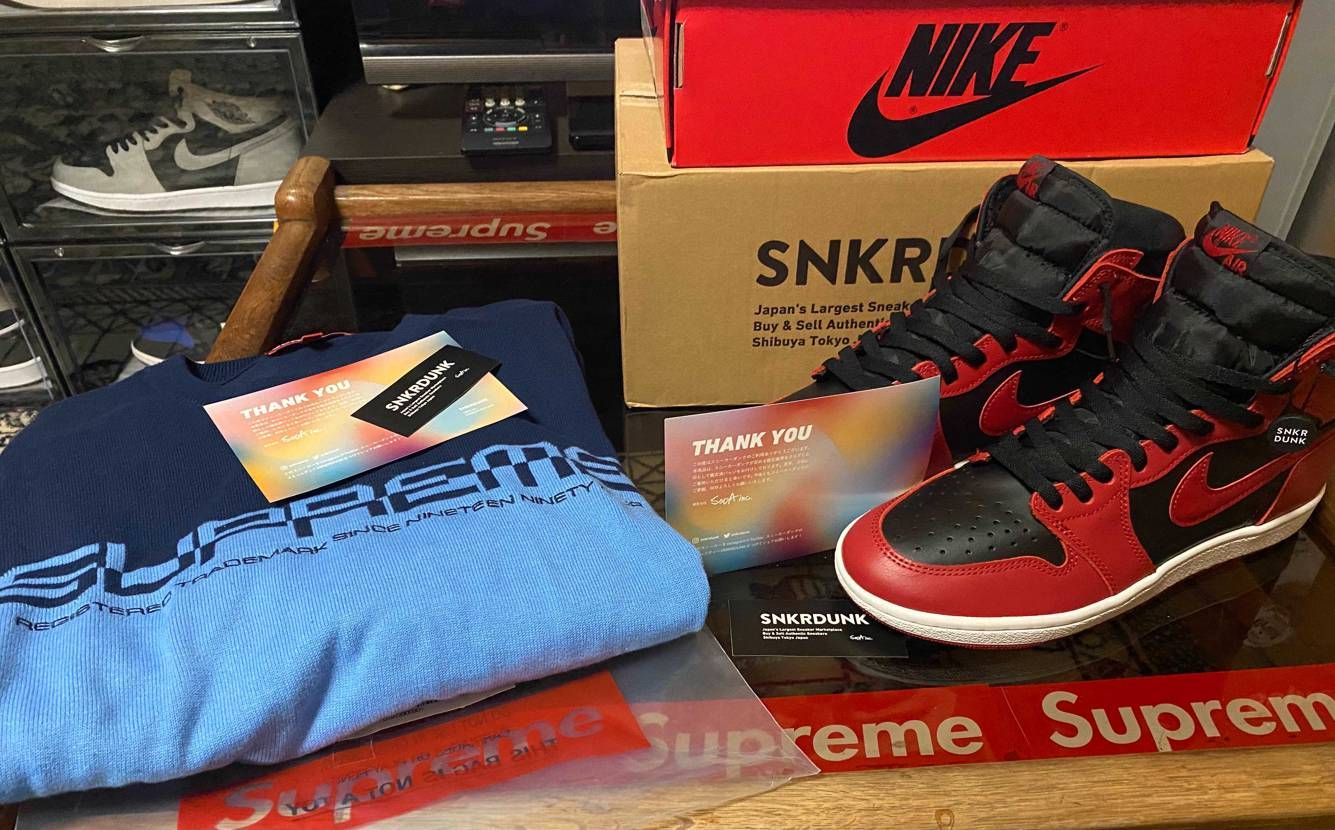 待ちに待ったAJ1が着弾しました‼︎
また、supremeは初めてオファーで購