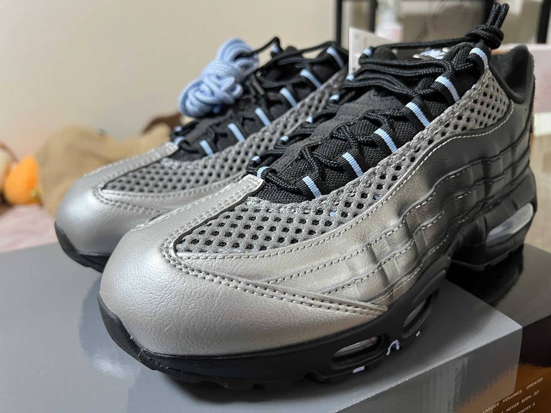 palaceオンライン購入分無事到着　実物の迫力感すご…
