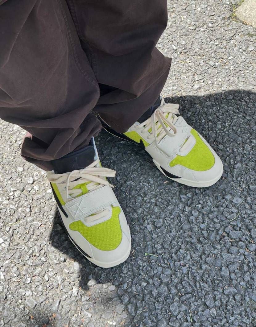 CJ1 T-Rexxを下ろしました👟
見た目は夏らしくて良い感じです!
履