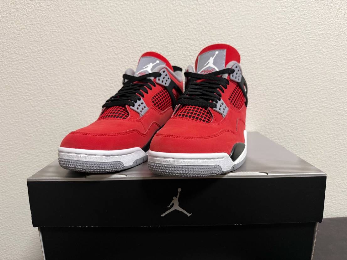 Nike Air Jordan 4 Retro "Toro Bravo" (20