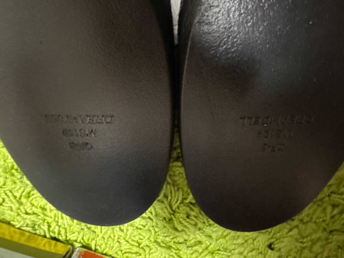 スニダン原宿で買ったエアジョーダン1 ロストファウンドシカゴの30cmです。
