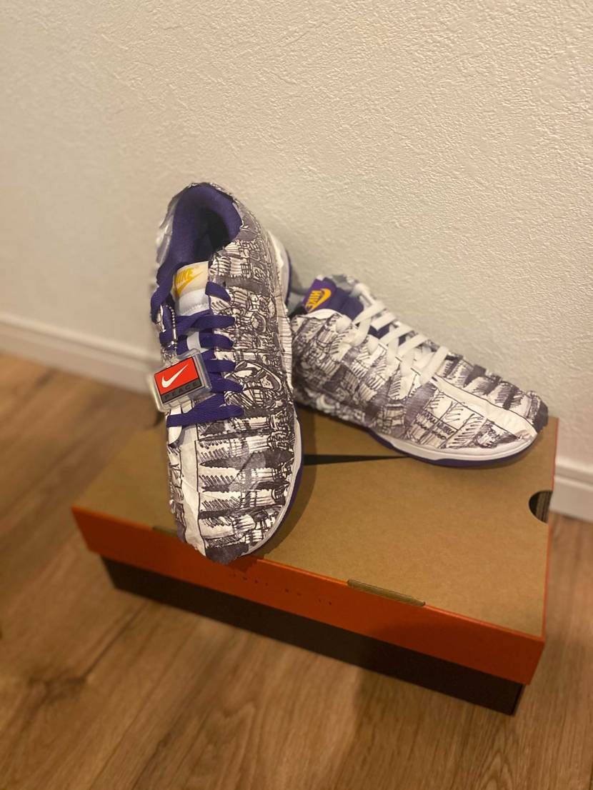 到着〜。
初のダンクlow。
紙はがしたいねー