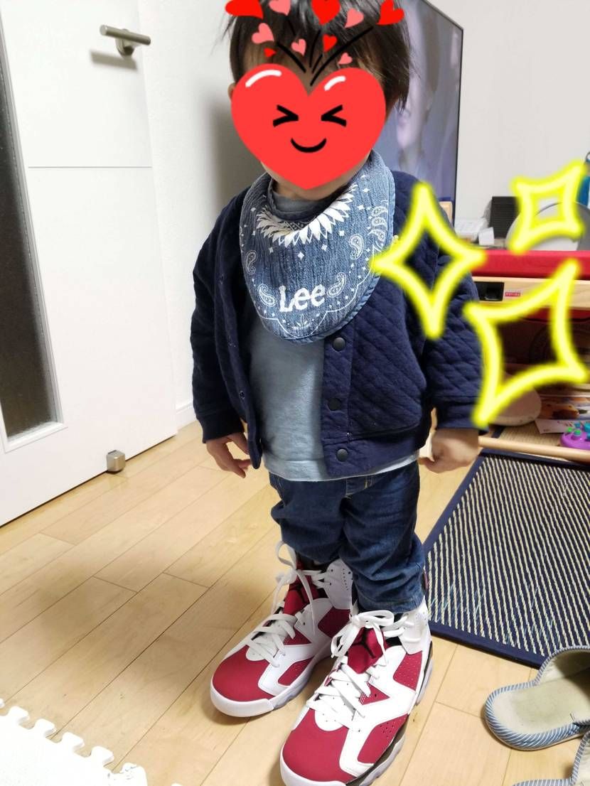 やっとの初おろし‼️
とりあえず相変わらず息子が興味を持ちまして履かせてみたら…