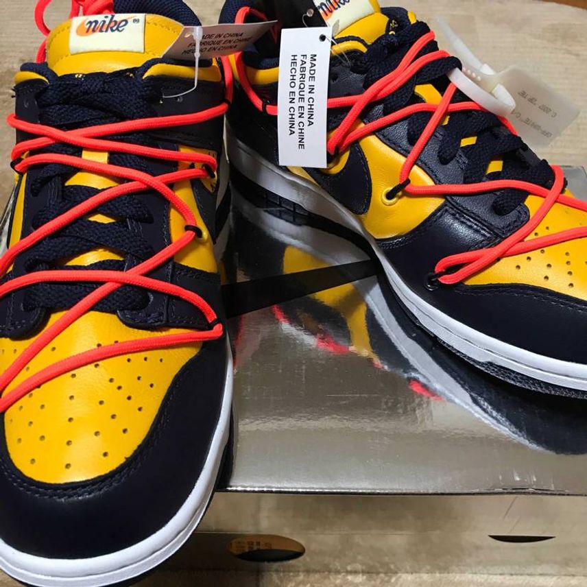 嫁サイズ届きました!
色味が超カッコ可愛い。
#nike #offwhite