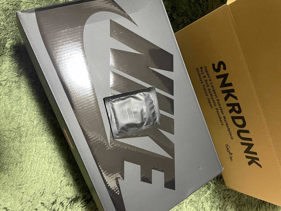 トッモ「またスニーカー買ったん？」
ワイ「もう買わん。しばらく欲しいのんないわ