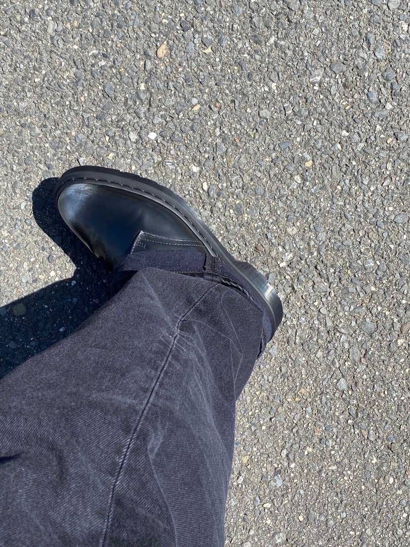 早速下ろしてコンビニまで🚶♀️
履き始めはジャストでパツパツ感もあった