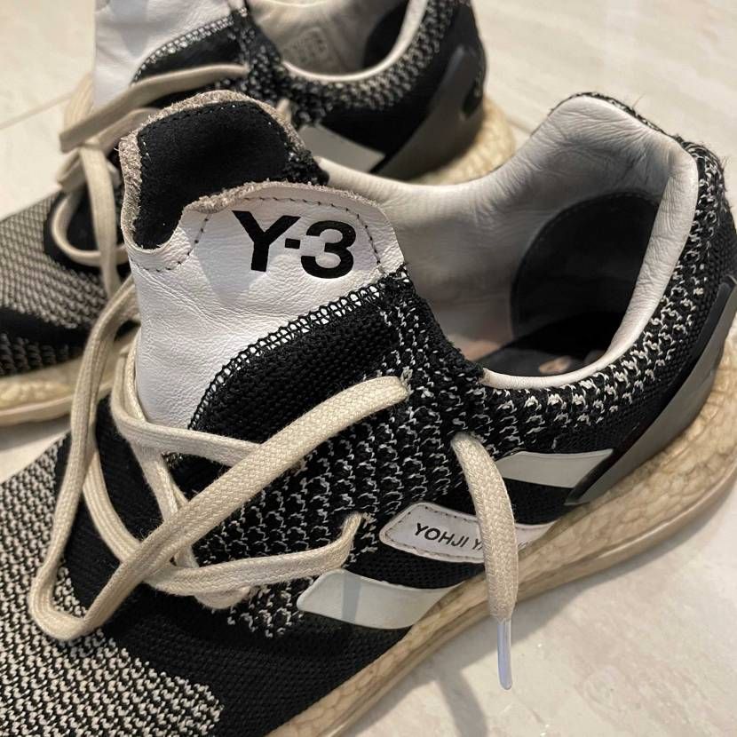Y3のPureboostです

Fear of Godデ