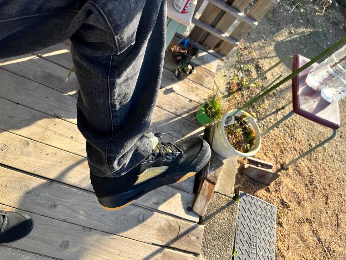 明けましておめでとうございます。
初おろし、初履きはこいつです😀🦑今年も怪我無