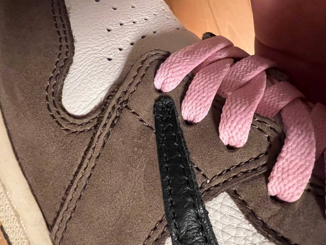 これって本物でしょうか…
稀にパチモンが鑑定通ると噂を聞き