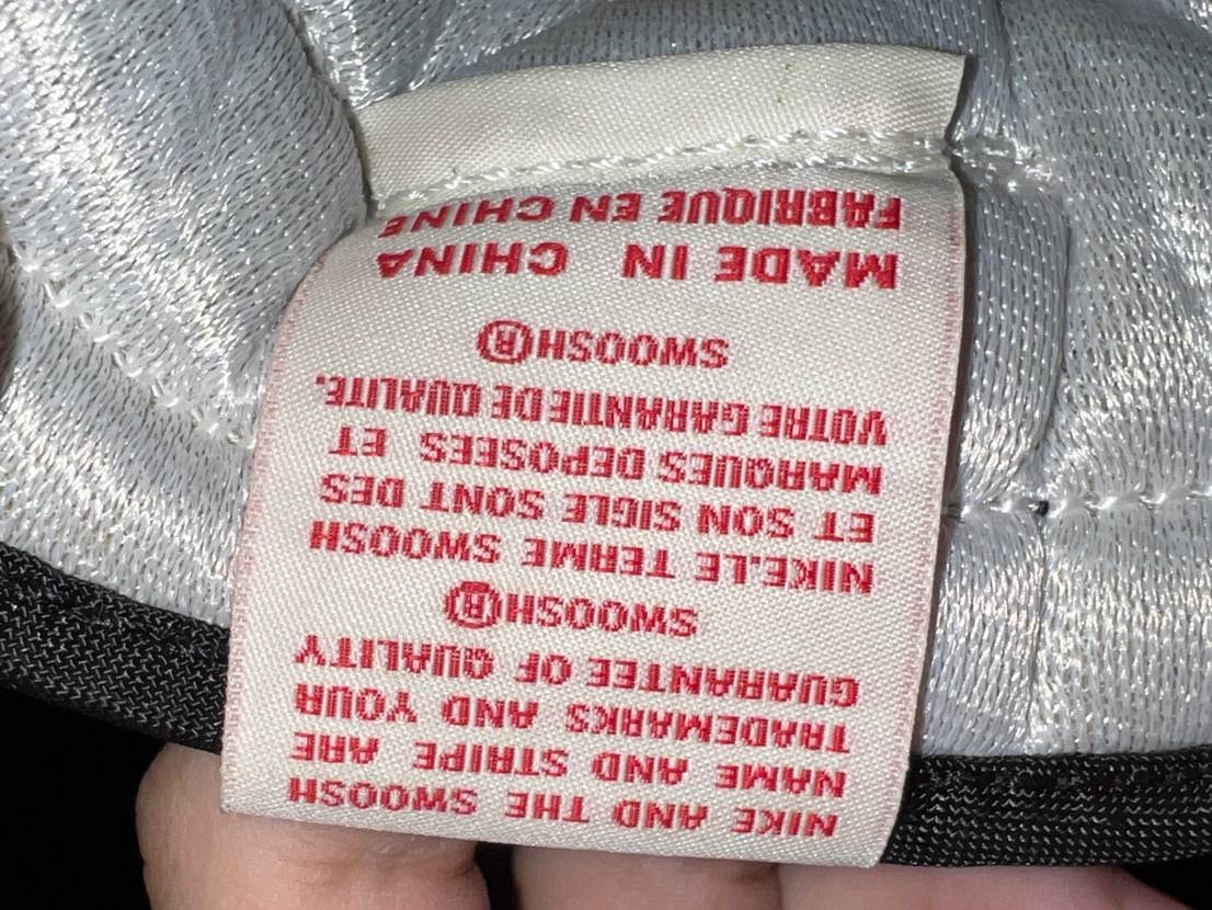 これって本物でしょうか…
稀にパチモンが鑑定通ると噂を聞き