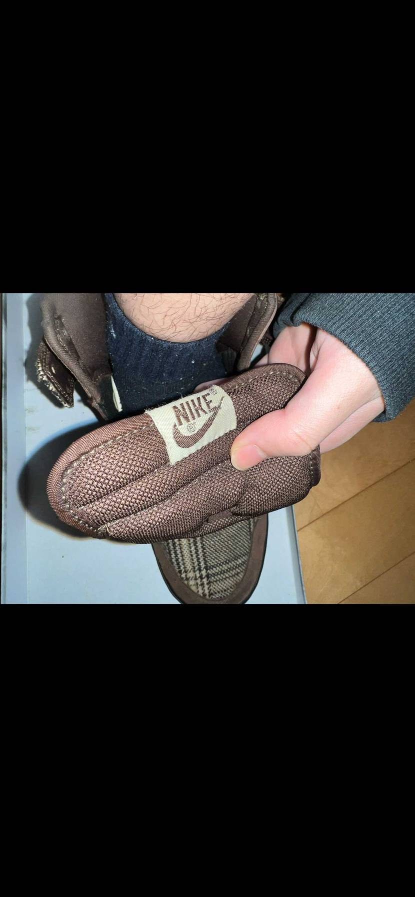 NIKE SBって書いてない！