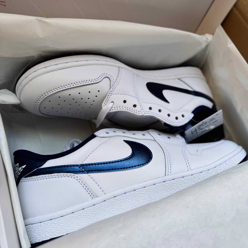 atmosから到着っ
sale+ｺｲﾝ使用で85青ﾒﾀが13000円で買えたの