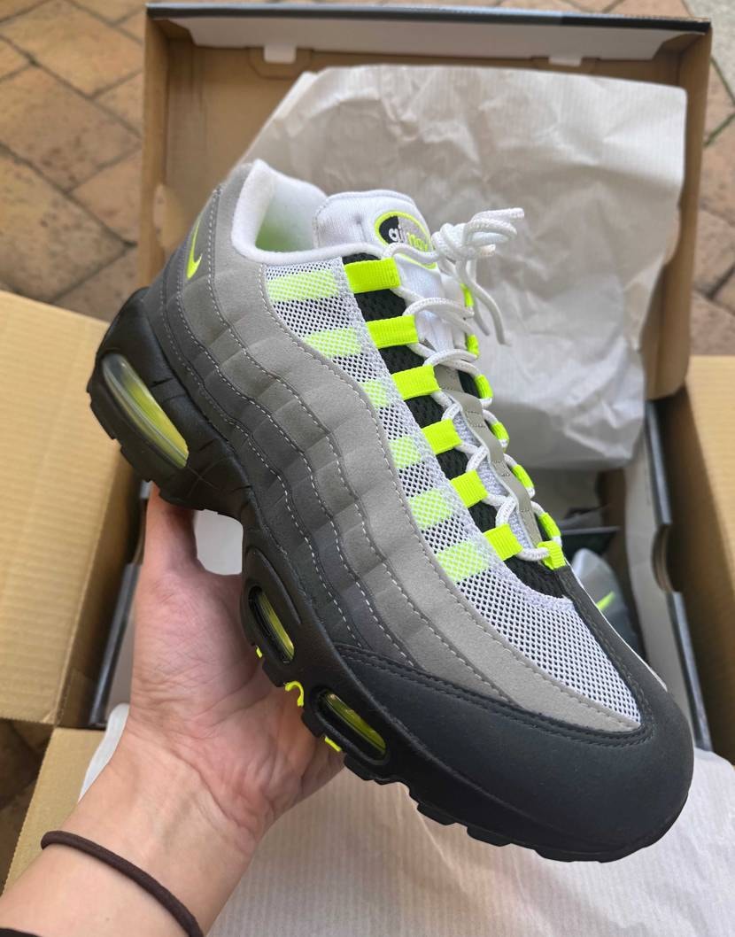 送って貰った画像をつかって去年販売分の24年インドネシア産と