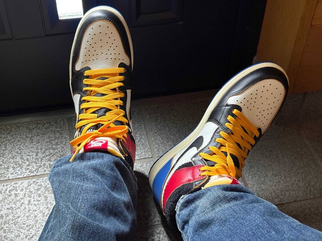 🪢届いてないし、インソールもまだ買ってないけど、我慢出来なくて踵スポーツグーが固