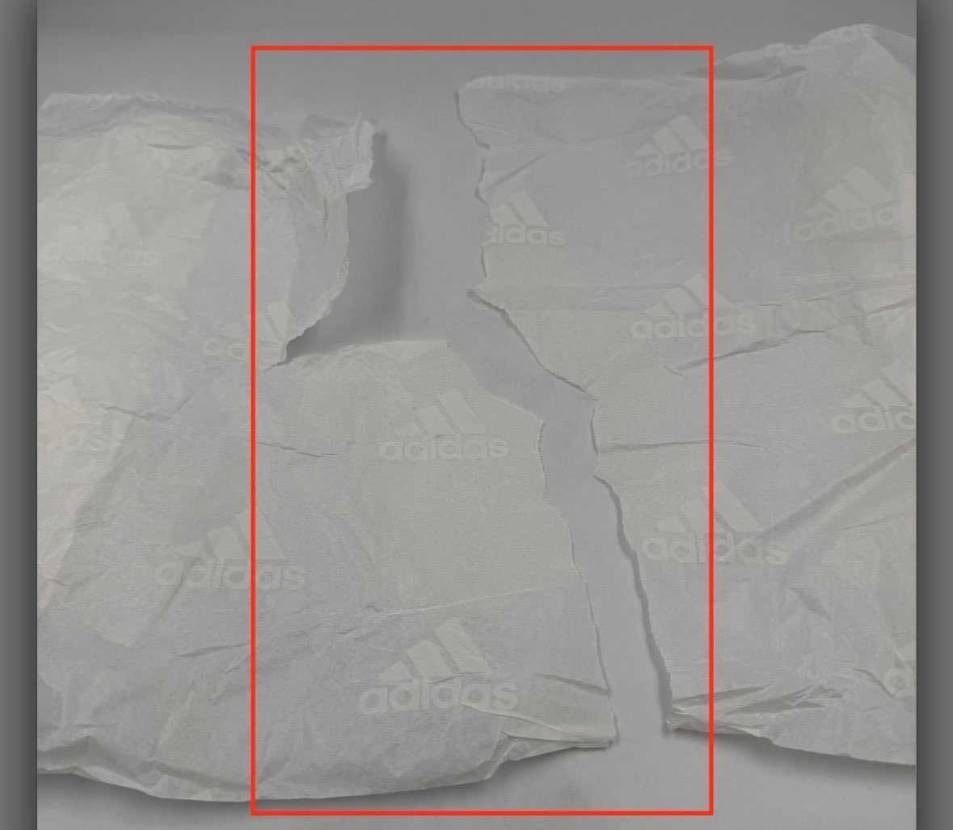 送ったときは明らかに破れてないのに
鑑定で破れがあったとのことでキャンセル
