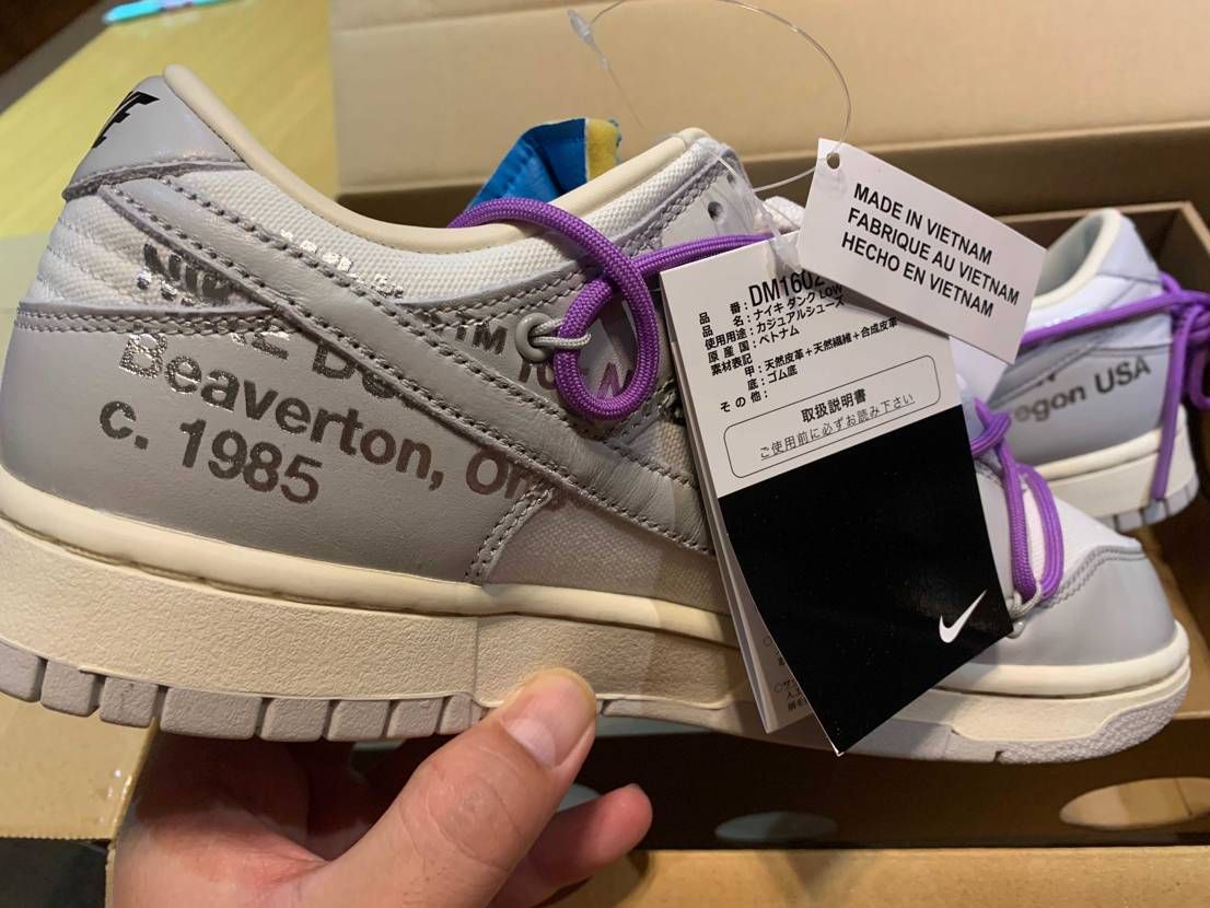 やっと本日受け取りに行けました
紫好きなので嬉しかったのですが、完全ランダムだ