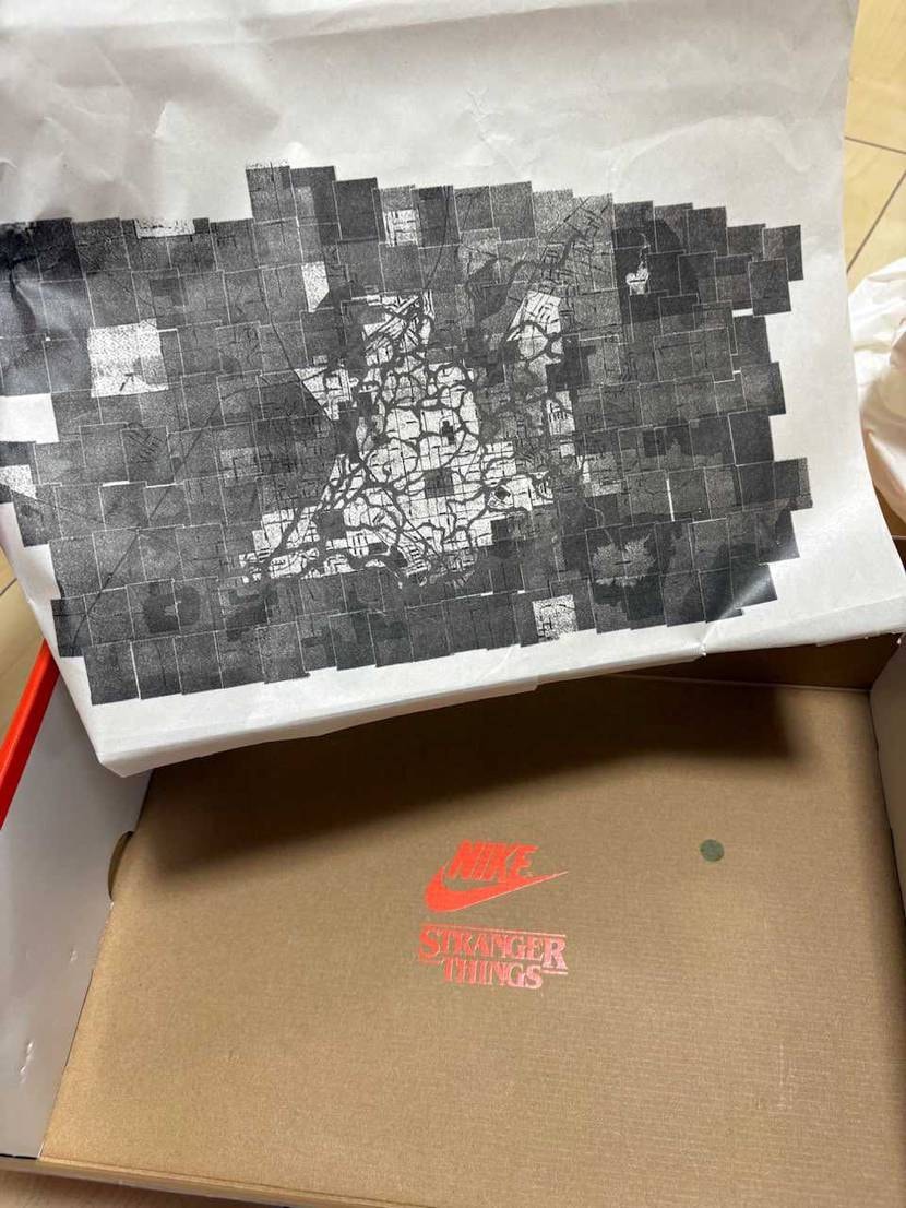 ストレンジャーシングス1話も観たことないけど箱が欲しくて買い