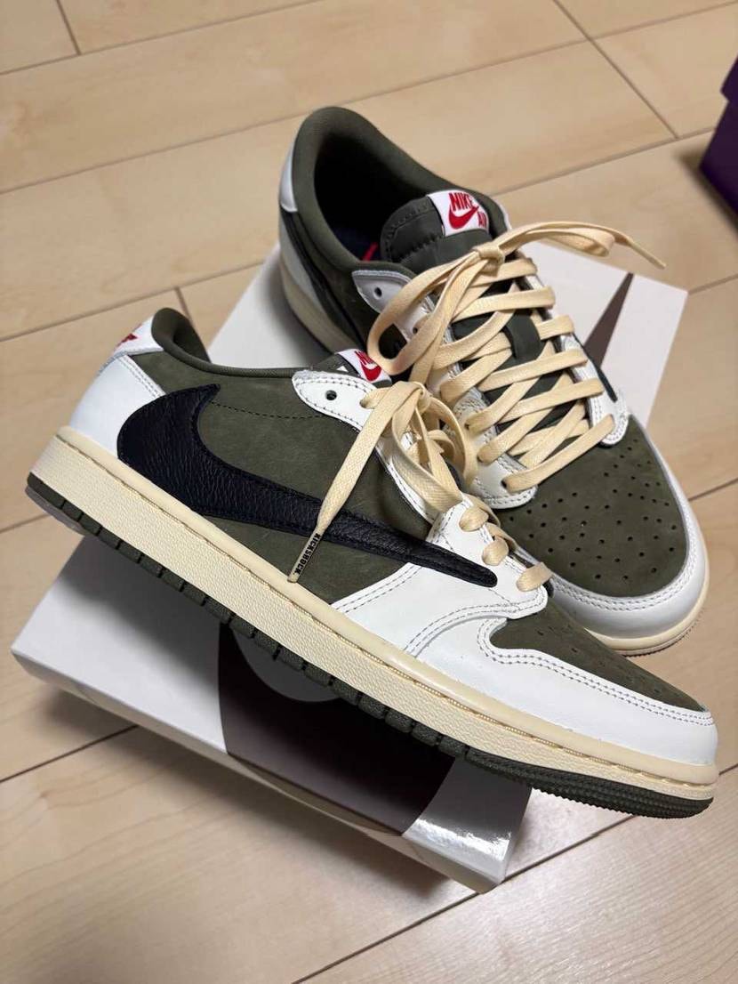 やーーーーーーーーーーっと納得のいくカラーと長さのシューレース見付けた😩あと防水