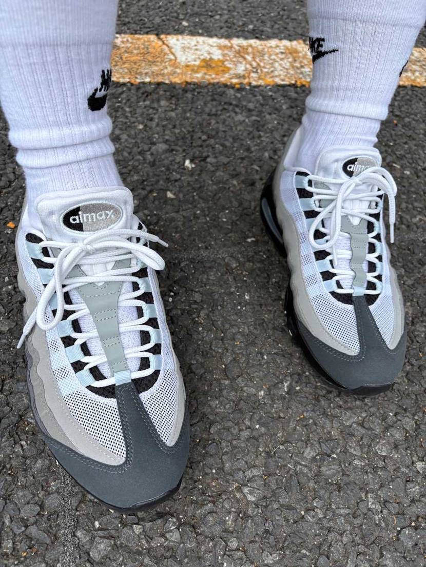 イエグラも下ろさなきゃーって思ってるのにこっち選んじゃう❄️イエグラはなんか周り