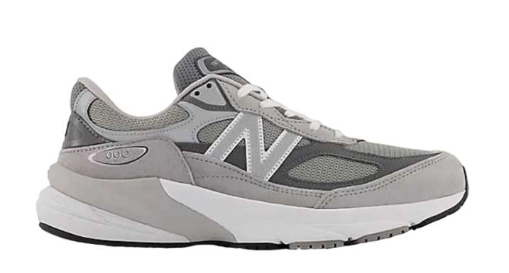 ニューバランス990v6 欲しいのですが、スニダンでワイズ2Eに絞る方法ってある