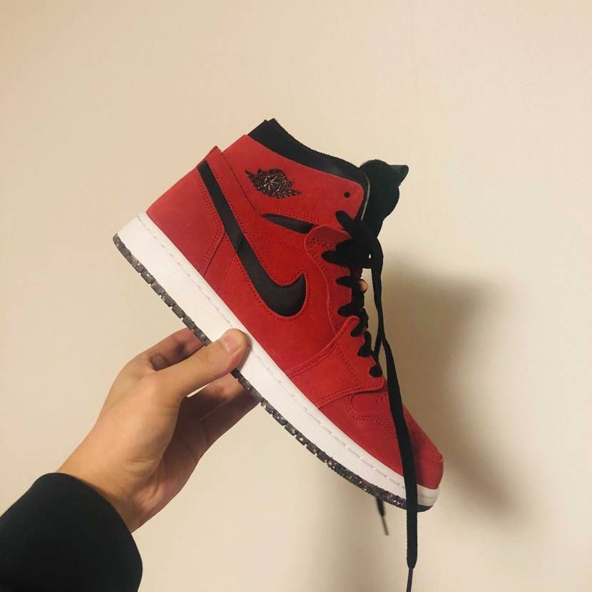 aj1zoomめっちゃ明るい綺麗な赤