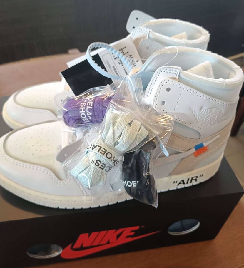 GR8のウェブ抽選で当選しました✨️

この喜びを誰かに伝えたいけど、家族を