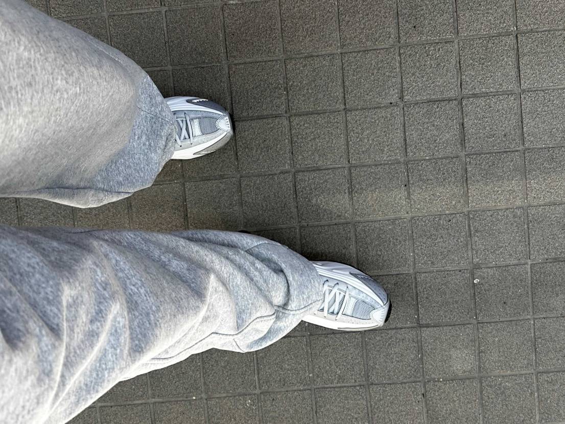 土岐のNIKEアウトレットにて購入！
1万円くらいでしたが