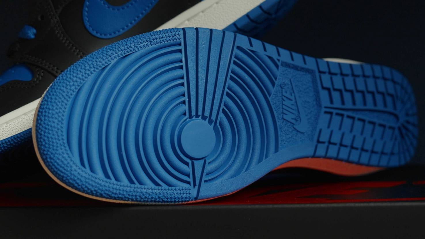 2足目到着。atmosにて。1足目でクオリティは随一なのを知