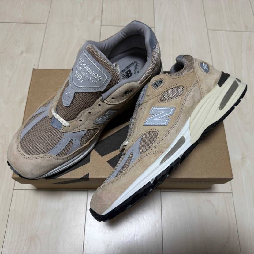3buy25%offとポイント駆使してお得に手に入った991v2。
春モデルや