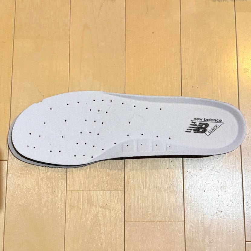 公式ショップに2回試着しに行って、
悩みに悩んで購入を決意