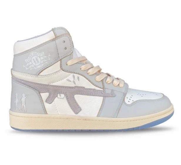 thank you‼︎

今年初スニーカー！届くの楽しみや！！
前回の赤黒