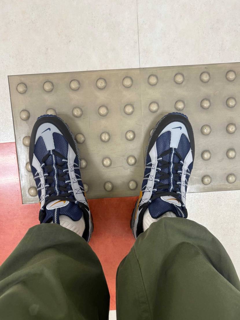 コメント失礼いたします🙇‍♂️

久しぶりに履いた！
