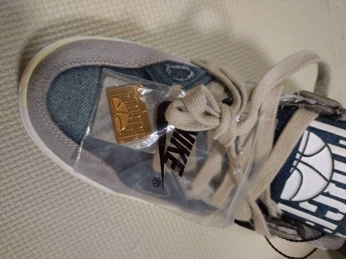 NIGO×Levi's×NIKE AIR FORCE 3を購