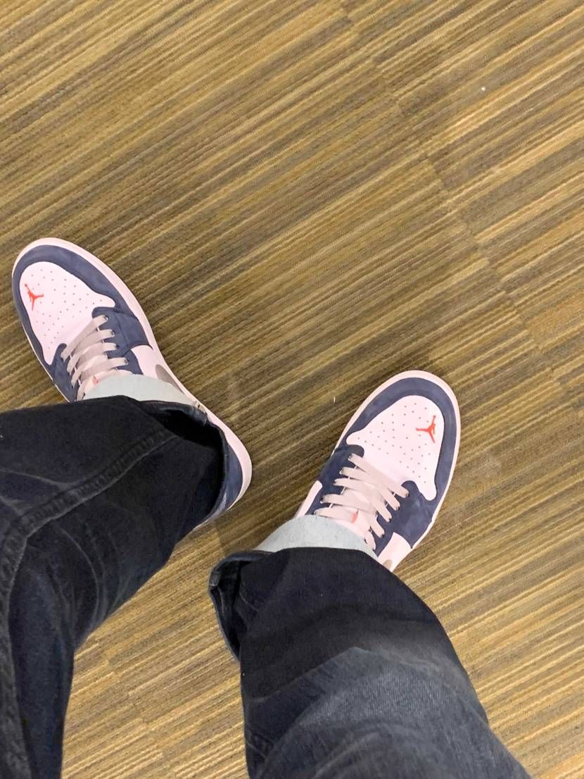 受注生産のKIXSIXシルバーがやっときて、オレンジからシルバーに😇レッドシュー
